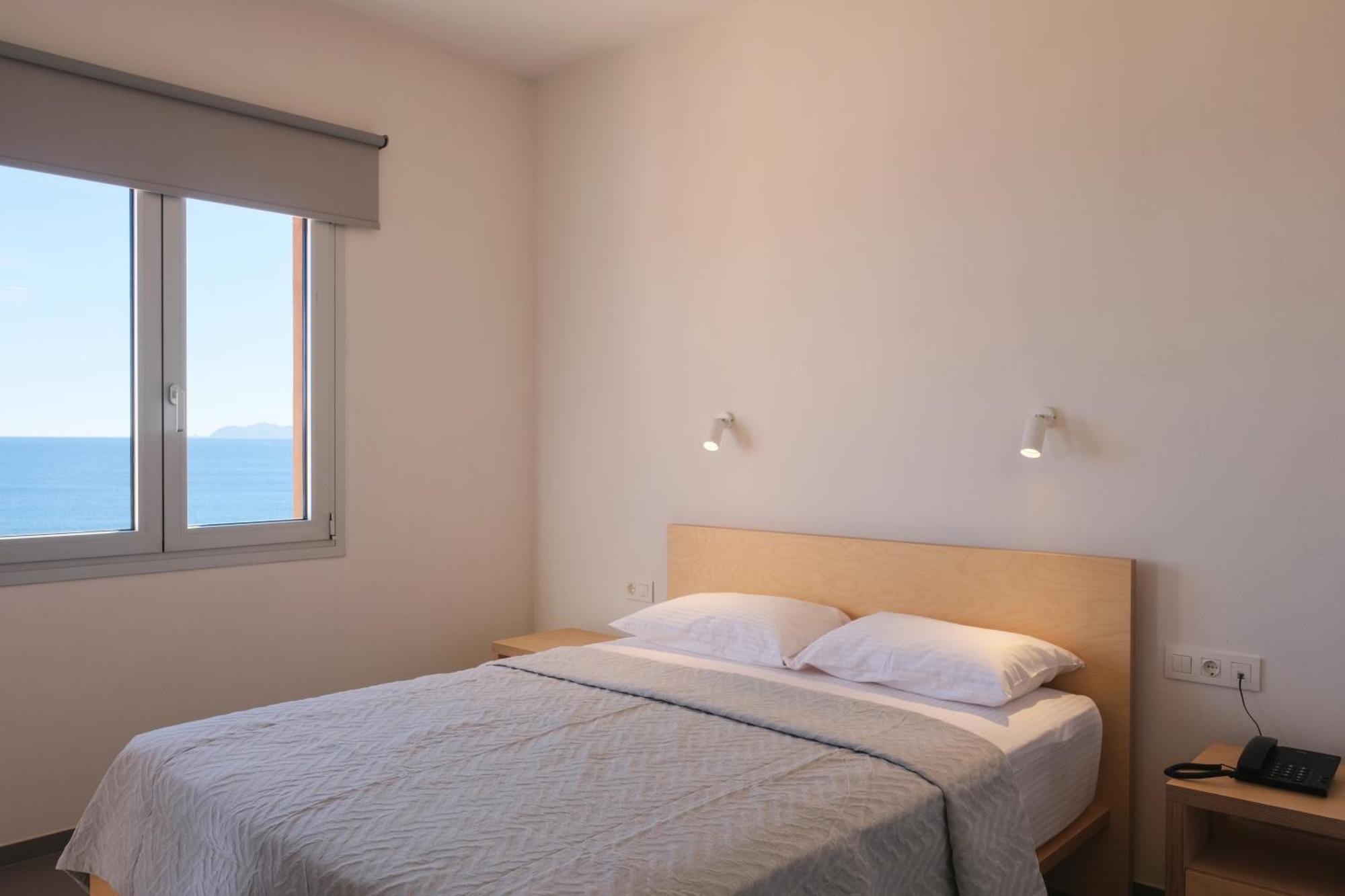 Pasithea Suites 모넴바시아 외부 사진